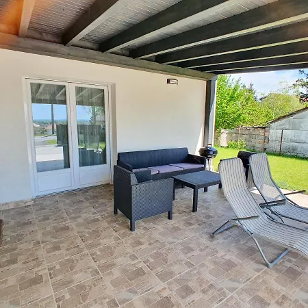 Vivi Σπίτι διακοπών Balatongyörök